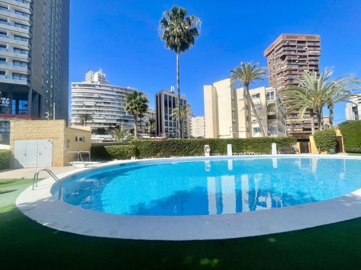 Front Al Mar Levante Beach Бенидорм Екстериор снимка